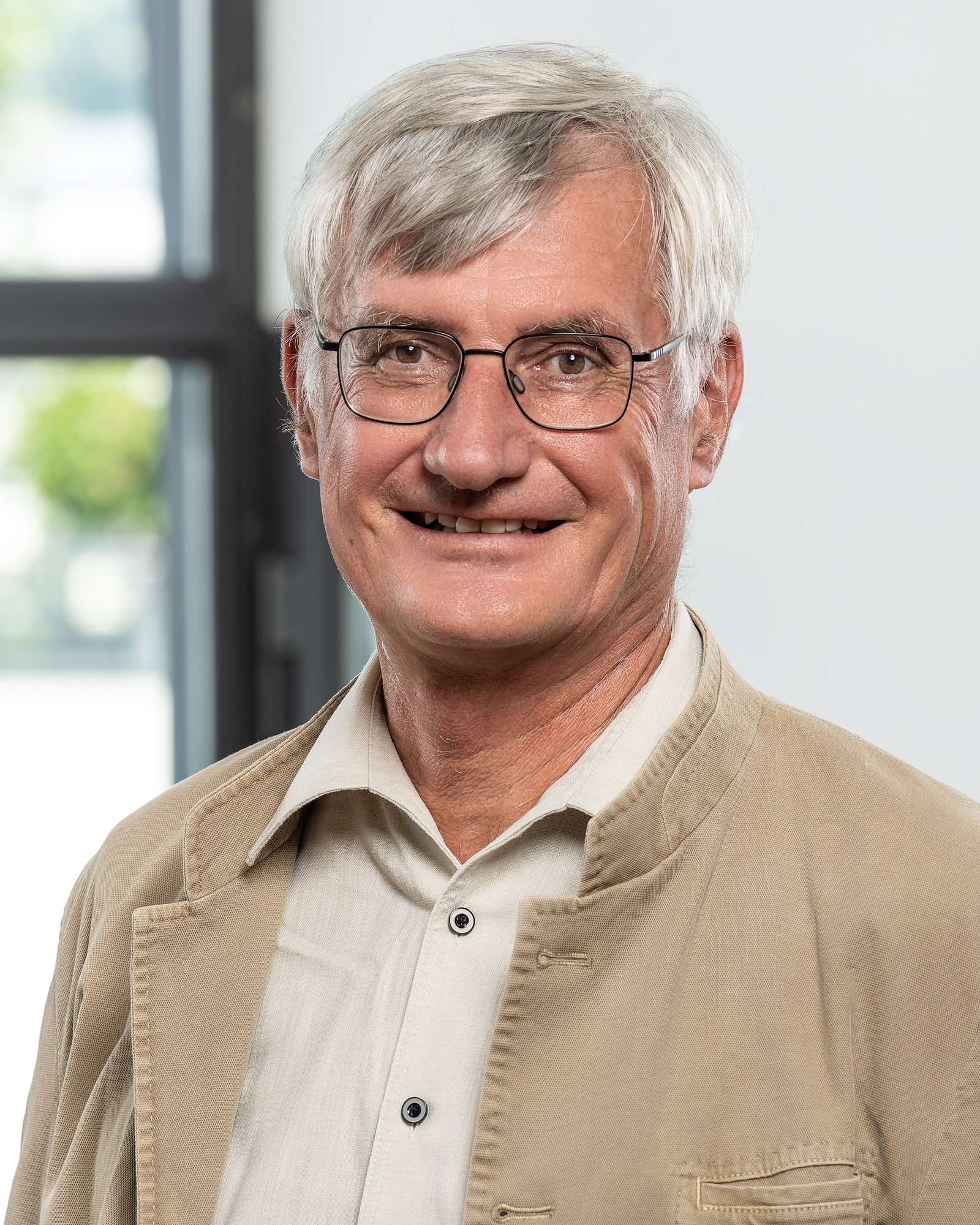 Dr. Peter Klöti